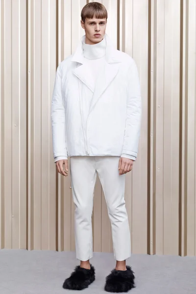 Look 11